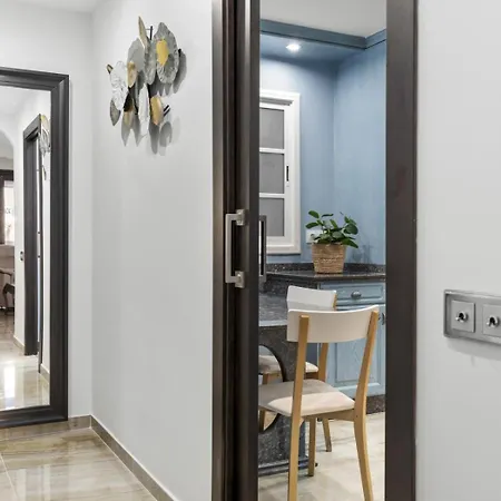 Apartamento Espacioso En 1ª Línea De Playa *