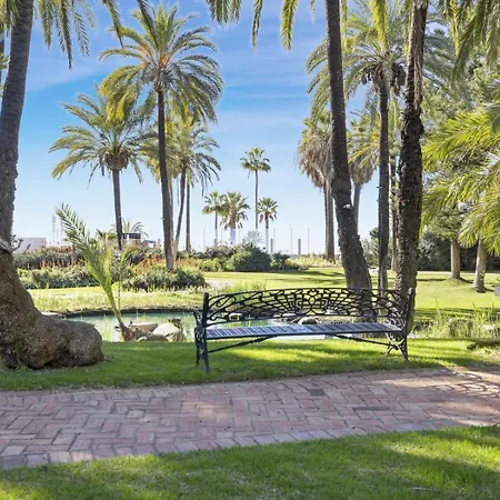 Espacioso En 1ª Línea De Playa Apartamento Marbella