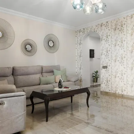 Espacioso En 1ª Linea De Playa Appartement Marbella