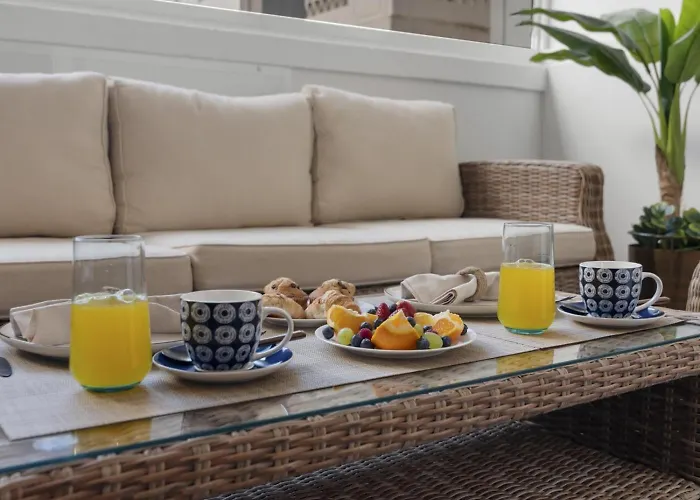 Espacioso En 1ª Línea De Playa Apartamento Marbella