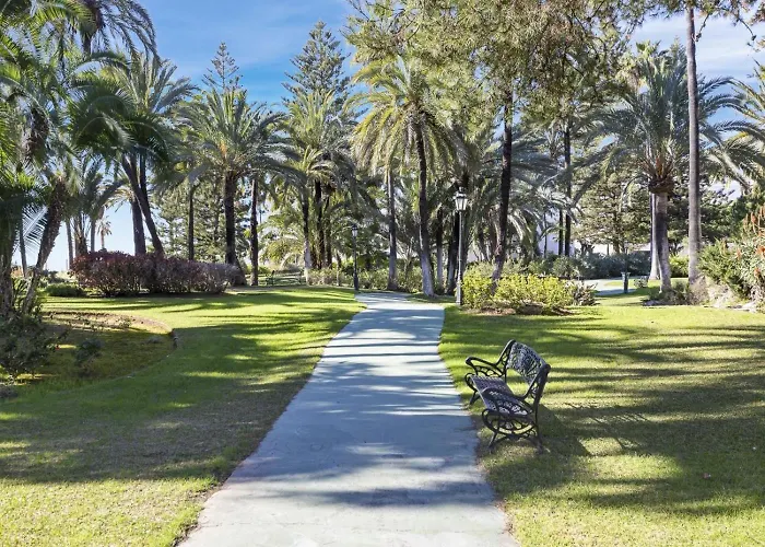Espacioso En 1ª Línea De Playa Apartamento *
