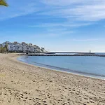 Espacioso En 1ª Linea De Playa Apartman *
