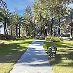 Espacioso En 1ª Linea De Playa Apartman *
